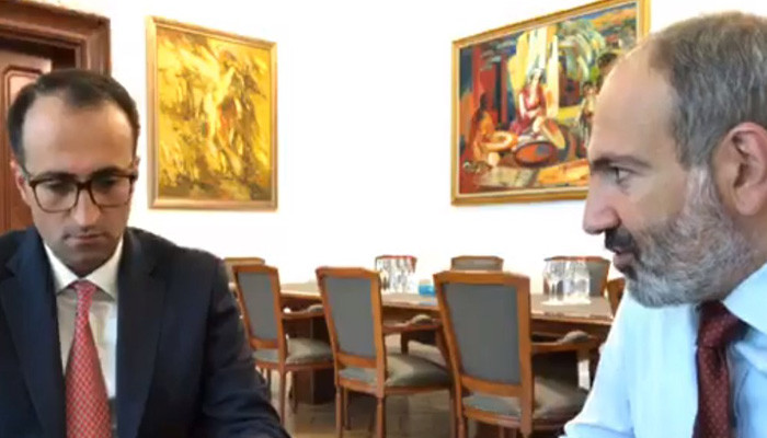 Նիկոլ Փաշինյանի և Արսեն Թորոսյանի աշխատանքային հանդիպումը՝ ուղիղ միացմամբ