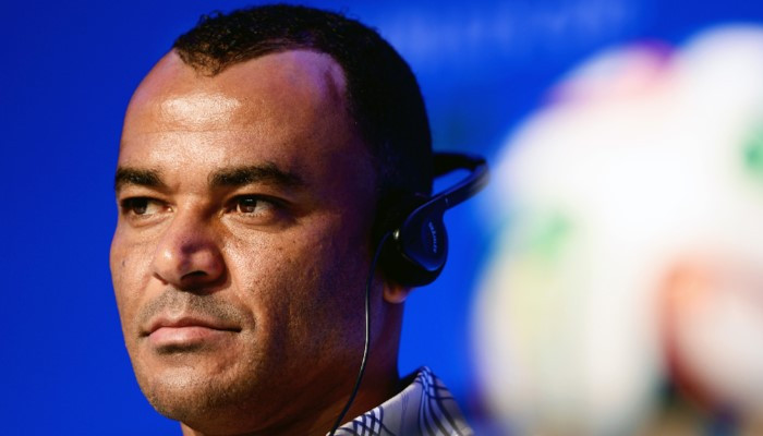 Football teams across the world have paid their respects to Cafu’s son