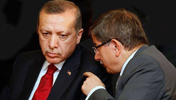 Экс-премьер Турции Давутоглу покинул партию Эрдогана