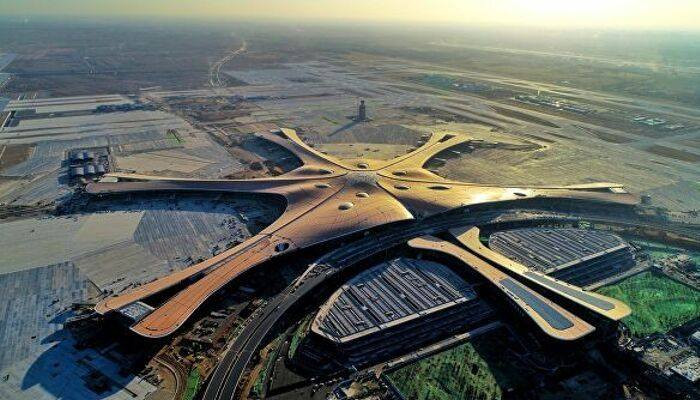 Beijing Daxing: China's huge new 'starfish' airport opens its doors