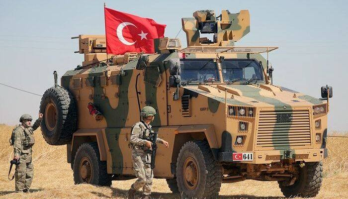 Курды назвали «ударом ножом в спину» уход США перед операцией Турции