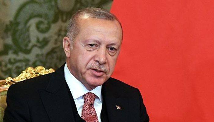 Erdogan says Turkey's Syria offensive will end if Kurdish fighters withdraw