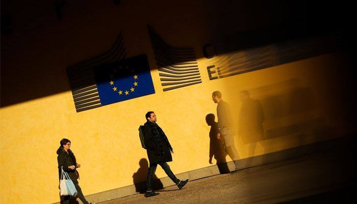 Туск объявил о согласии ЕС на отсрочку Brexit до 31 января