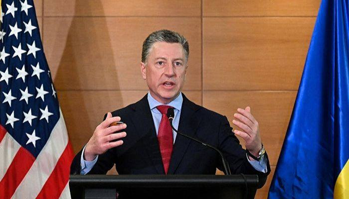 Volker raised concerns about Giuliani with "a number of people" for months