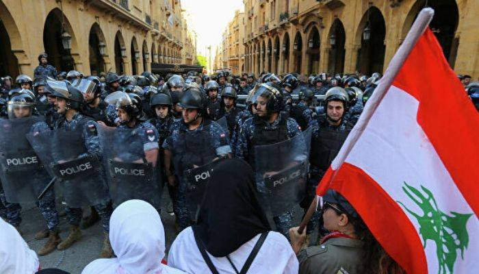 В Ливане военные взяли под контроль ситуацию с беспорядками