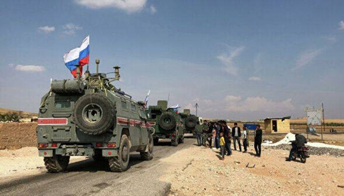 Սիրիայում ռուս զինծառայողներ տեղափոխող զրահապատ մեքենան պայթել է