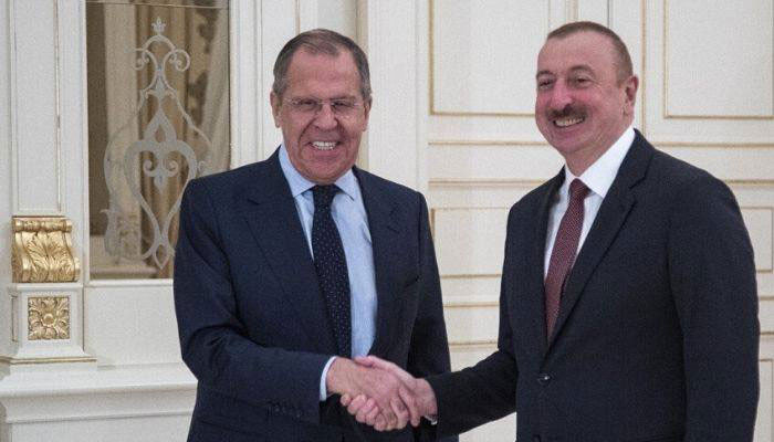Алиев пожаловался Лаврову на Пашиняна