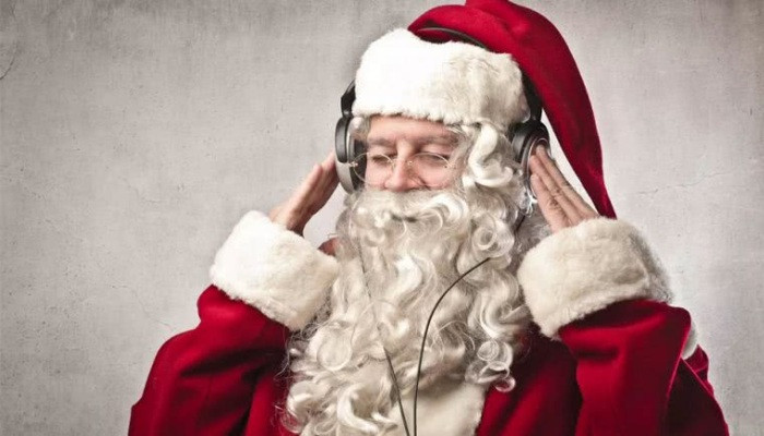 Британцы назвали хит Мэрайи Кэри самой надоедливой рождественской песней