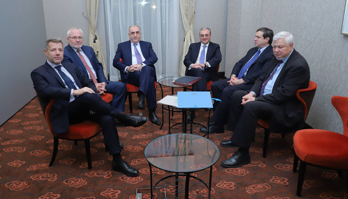 Какие вопросы обсуждались на встрече Мнацаканян-Мамедъяров?
