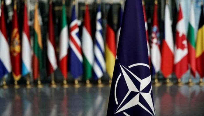 MoD proposed Russian membership of Nato in 1995, files reveal