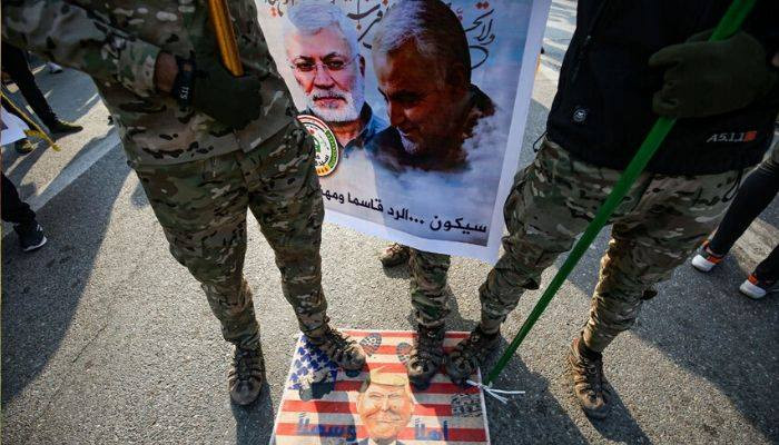 Трамп пригрозил санкциями Ираку в случае "враждебности" к США