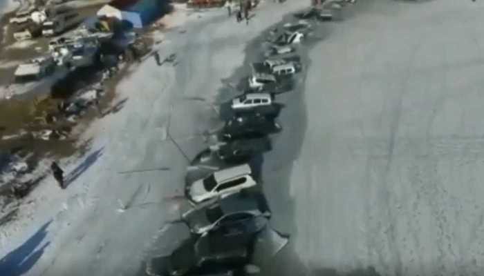 В России 30 автомобилей провалились под лед