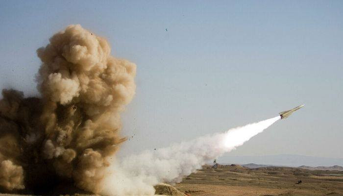 Иран предупредил Ирак о ракетном ударе по американским военным
