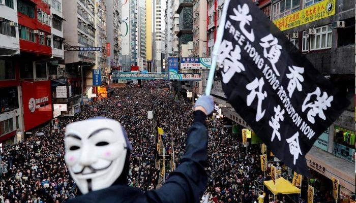 Общее число задержанных демонстрантов в Гонконге превысило 7 тыс. #SouthChinaMorningPost
