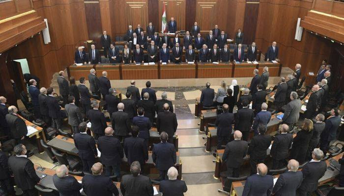 В Ливане сформировали новое правительство на фоне протестов