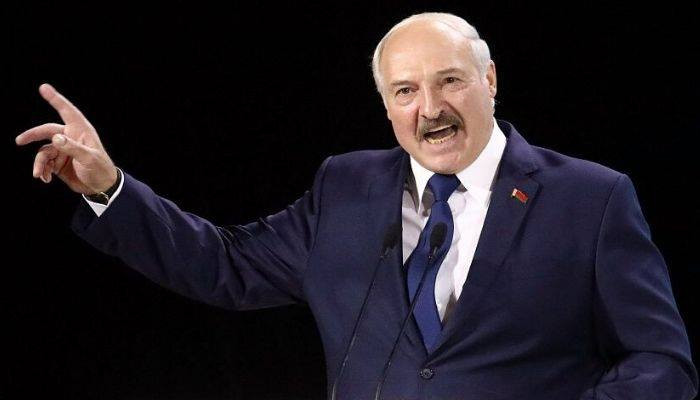 Лукашенко обвинил Россию в давлении на Белоруссию