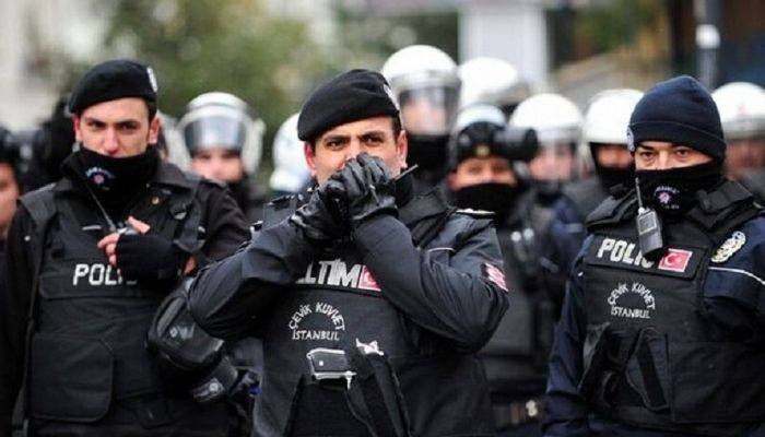 Police detain 40 FETÖ-linked terror suspects