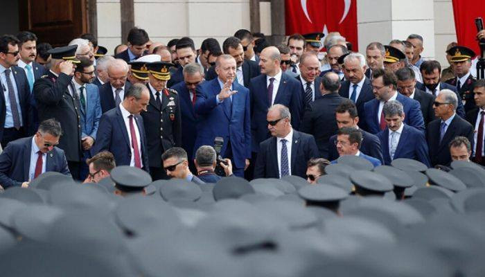 СМИ: власти Турции санкционировали задержание 766 подозреваемых в связях с путчистами