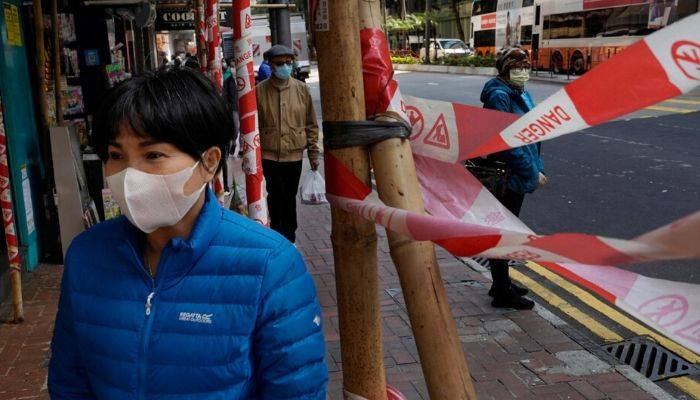 Число жертв коронавируса в Китае превысило 2126