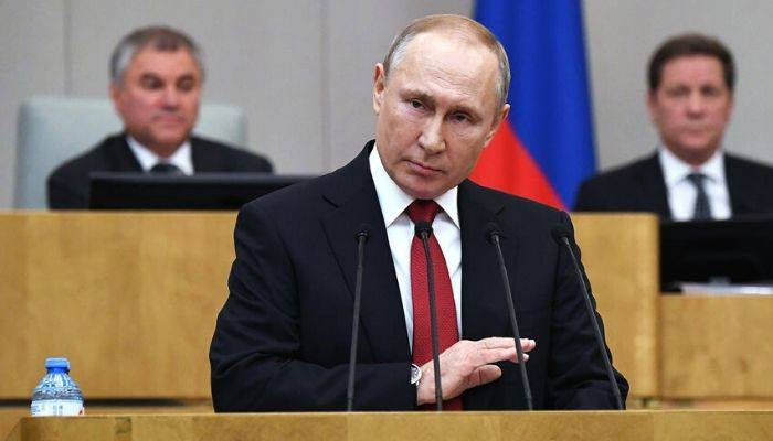Путин одобрил поправку о возможности снова участвовать в выборах