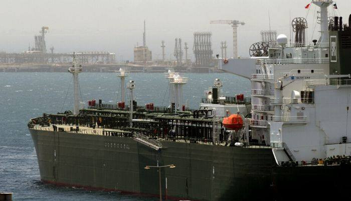 Iraq, Kuwait Follow in Saudi Footsteps on Oil-Price Curbs. #Bloomberg