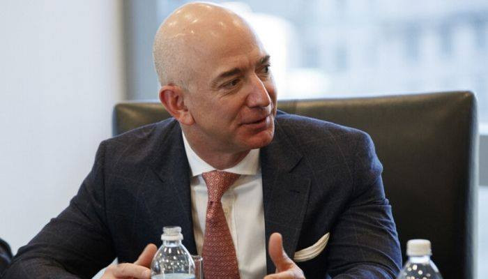 #Forbes: глава #Amazon разбогател за день на $6,4 млрд