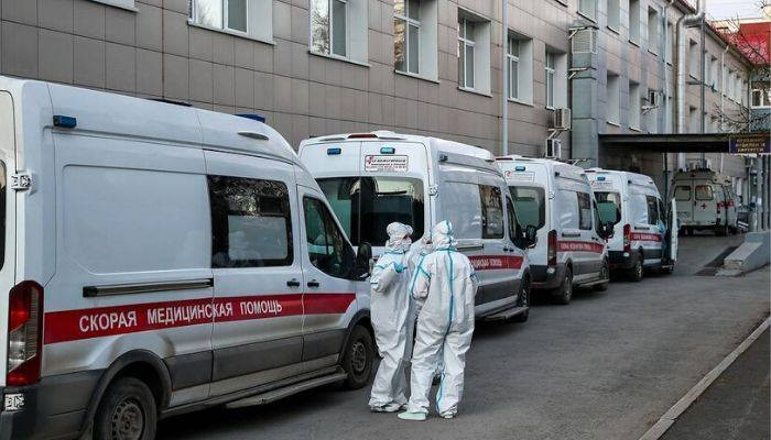 Число заразившихся коронавирусом в России превысило 99 тыс.