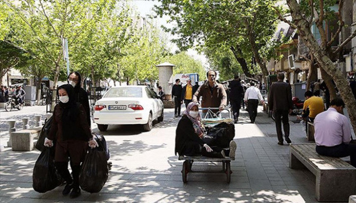 İran'da can kaybı 6 bin 589'a yükseldi