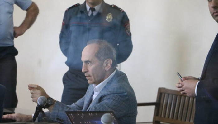 Заседание суда по делу Роберта Кочаряна и других отложено