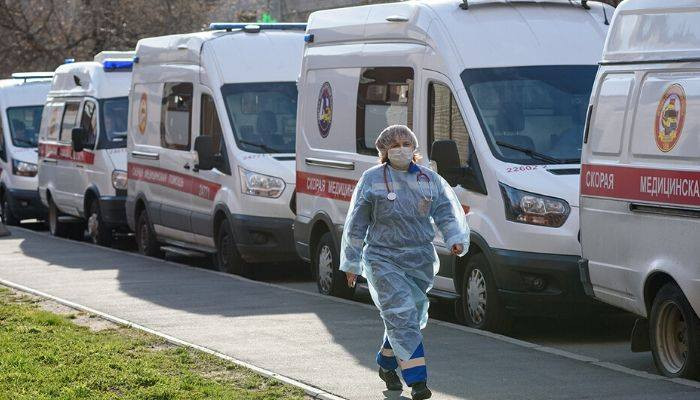 Россия преодолела отметку в 300 тыс. случаев заражения коронавирусом