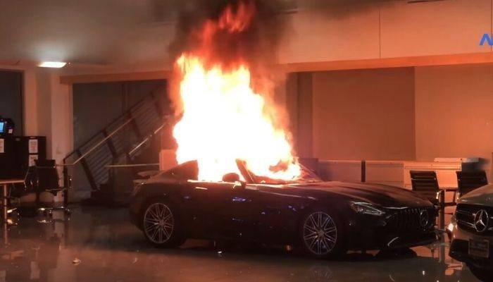 #Mercedes cars damaged as rioters vandalise showroom