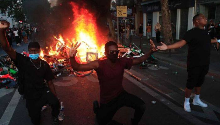 Американские протесты перекинулись во Францию
