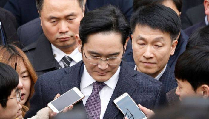 South Korea seeks arrest of #Samsung heir Lee in succession probe