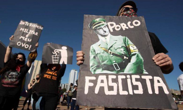 В Бразилии прошли массовые анти президентские протесты