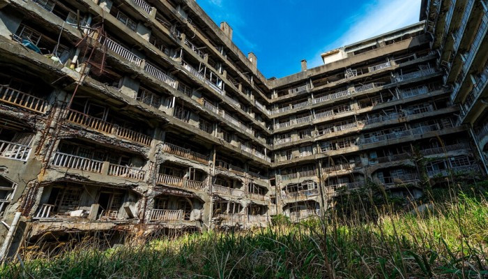Мертвый остров: почему тысячи людей покинули дома, превратив родную землю в жуткое место?