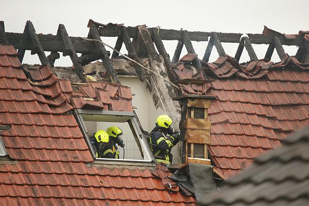 Գերմանիայում ինքնաթիռն ընկել է բնակելի տան վրա. կան զոհեր