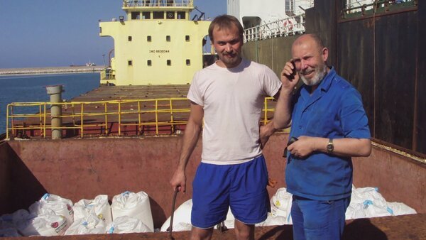 #NYT узнала о судьбе перевозившего аммиачную селитру в Бейрут судна