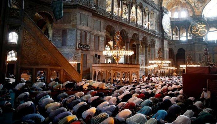 Up to 3,000 Turks infected with coronavirus during Hagia Sophia’s opening as a mosque