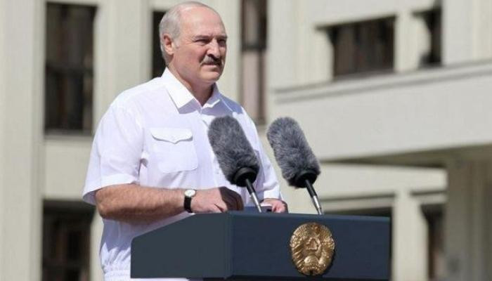 Лукашенко поручил с 24 августа закрыть бастующие предприятия Беларуси