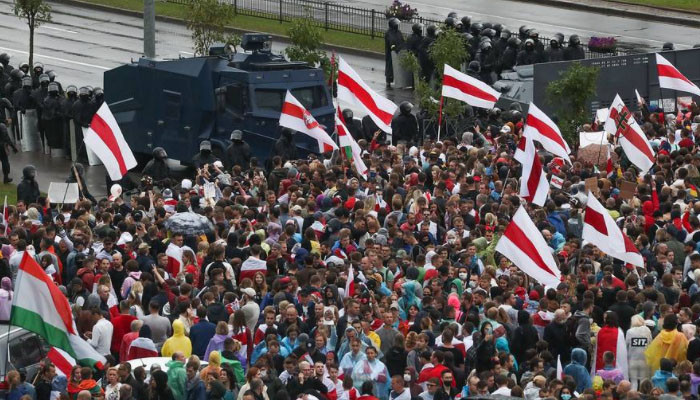 На акциях протеста в Белоруссии задержали более 100 человек