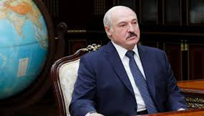 Лукашенко заявил, что не собирается бежать из страны