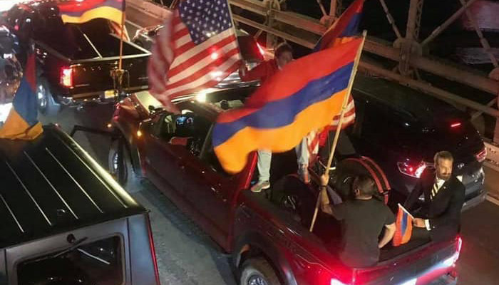 Armenian protesters stop traffic on Brooklyn bridge