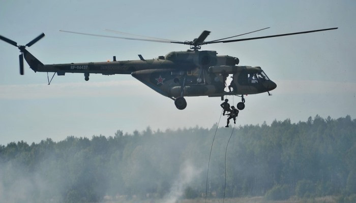 Российские вертолеты задействуют в миротворческой операции в Нагорном Карабахе