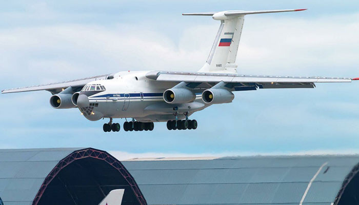 В Ереван прибыли 20 самолетов с российскими миротворцами