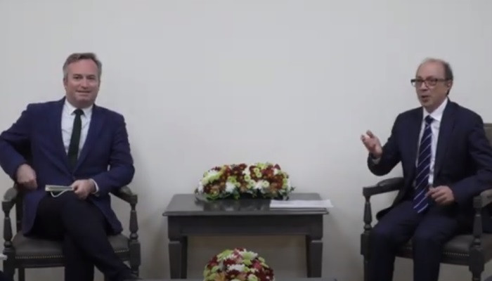 Արա Այվազյանը հանդիպել է Ֆրանսիայի արտաքին գործերի պետքարտուղարի հետ