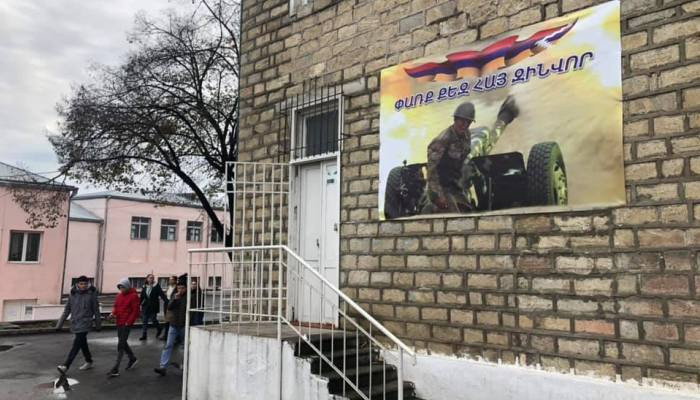 “Слава тебе, армянский воин!”: В Степанакерте открылась очередная общеобразовательная школа