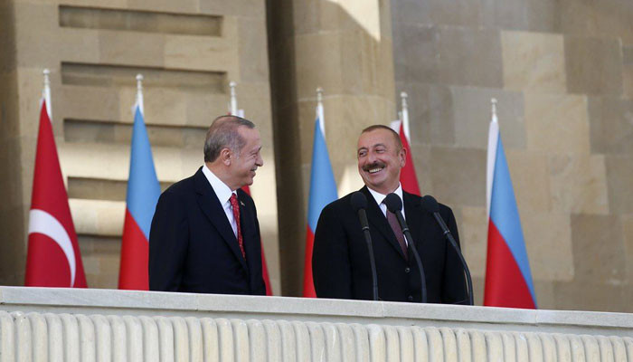 Эрдоган примет участие в военном параде в Баку