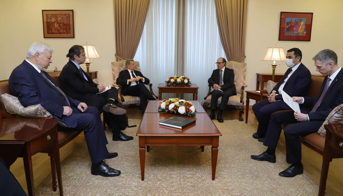 Ara Ayvazyan's meeting with the American and French co-chairs of the OSCE Minsk Group has begun