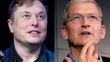 Elon Musk says that he wanted Apple to buy Tesla during the company's 'darkest days,' but Tim Cook wouldn't take the meeting