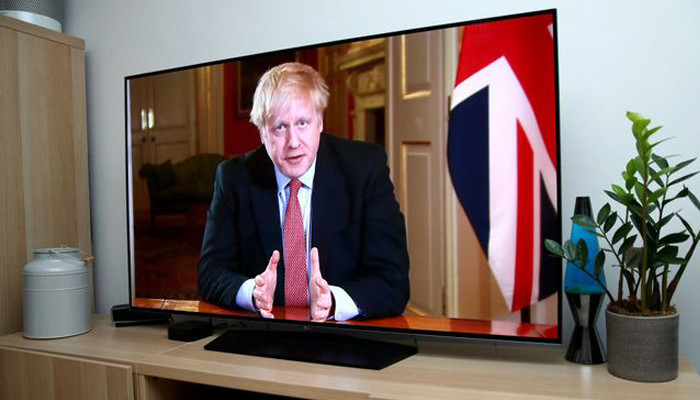 Boris Johnson orders UK into hard lockdown